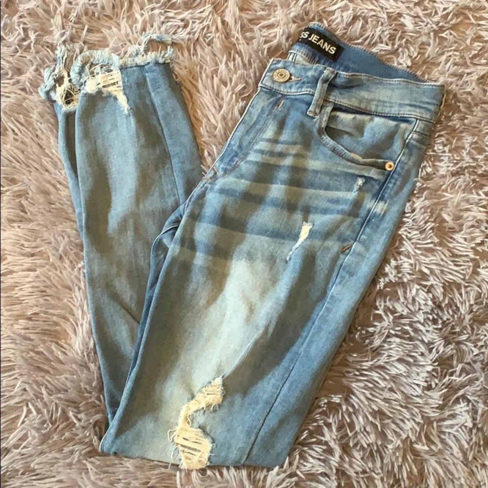 Distressed light wash Express Jeans/Jeggings